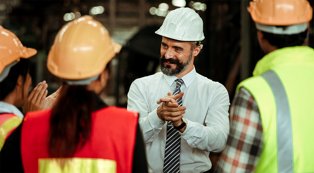 Project manager meeting with workers - pop-up form image